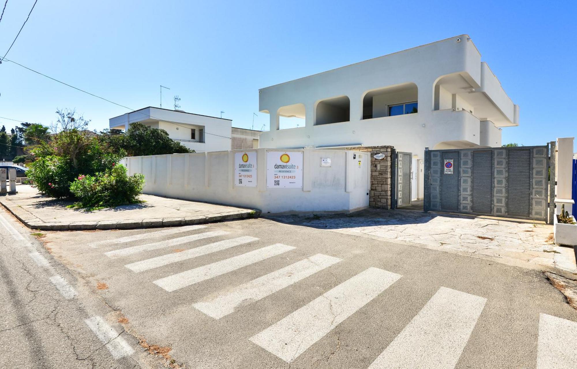 Damavi Suite 3 Torre dell'Orso Exterior foto